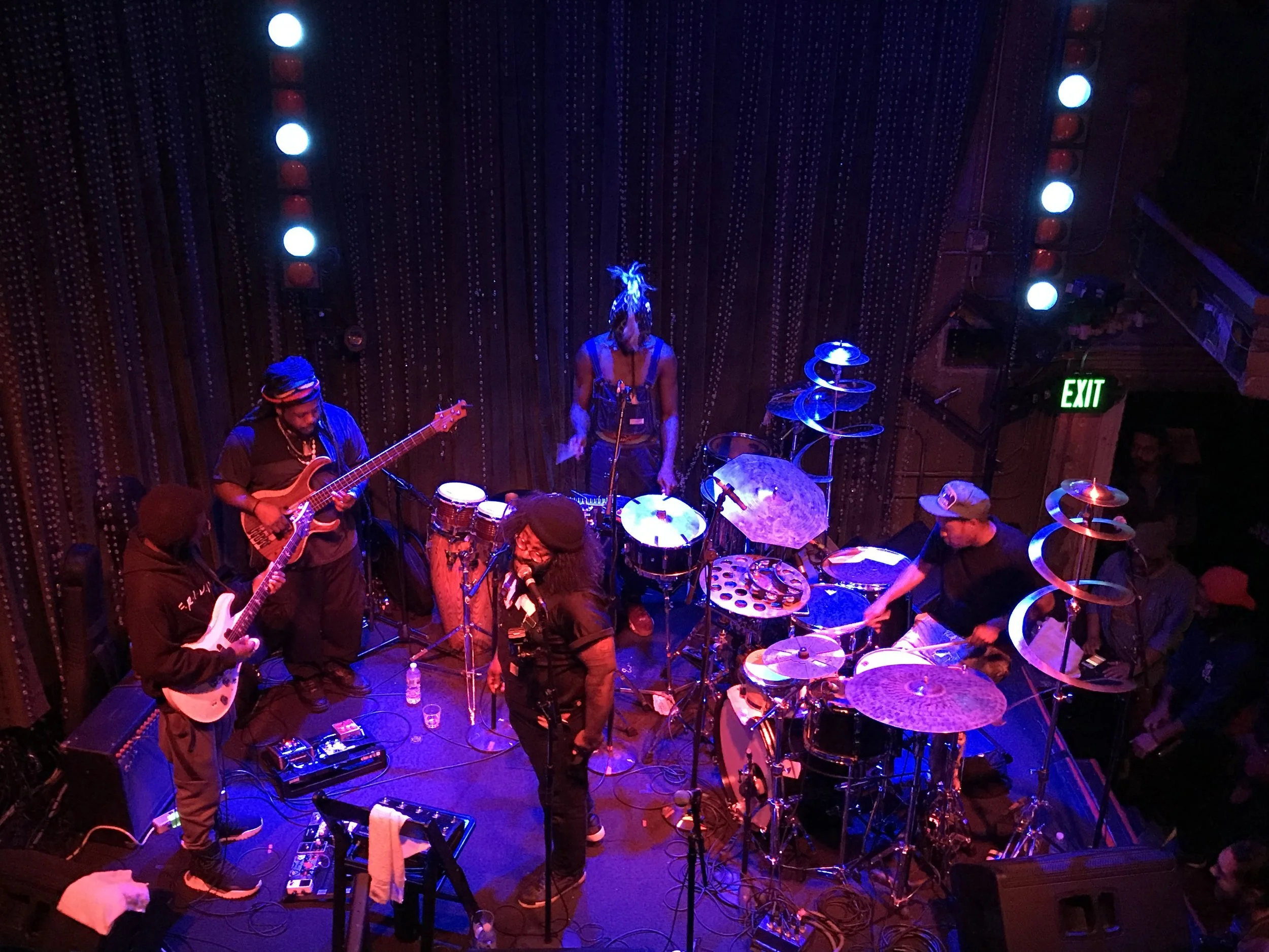 CHRIS DAVE AND THE DRUMHEDZ Tシャツ M Concert Review: Chris Dave and the Drumhedz — 808sandjazzbreaks